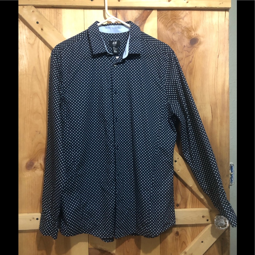 H&M’s men dress shirt - Picture 1 of 4
